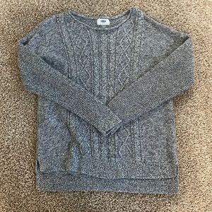 grey sweater